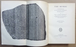 The Mummy. A Handbook of Egyptian Funerary Archaeology.