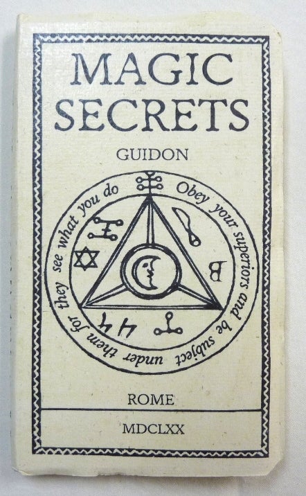 Item #69427 Magic Secrets. GUIDON, Philippe Pissier.